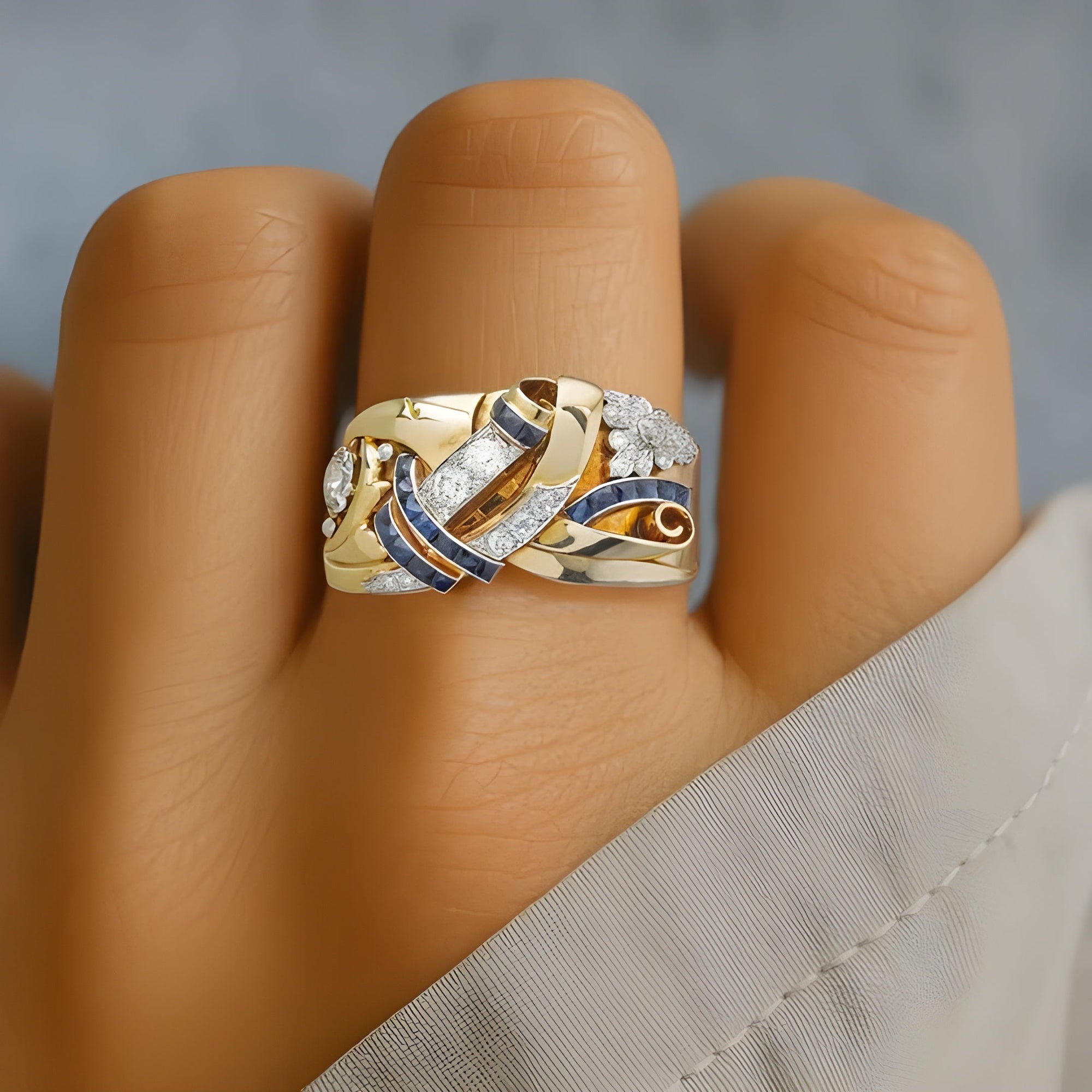 Vintage Gold Blue Zirconia Ring