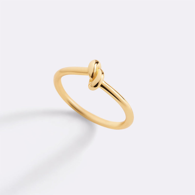 Classic Gold Knot Ring